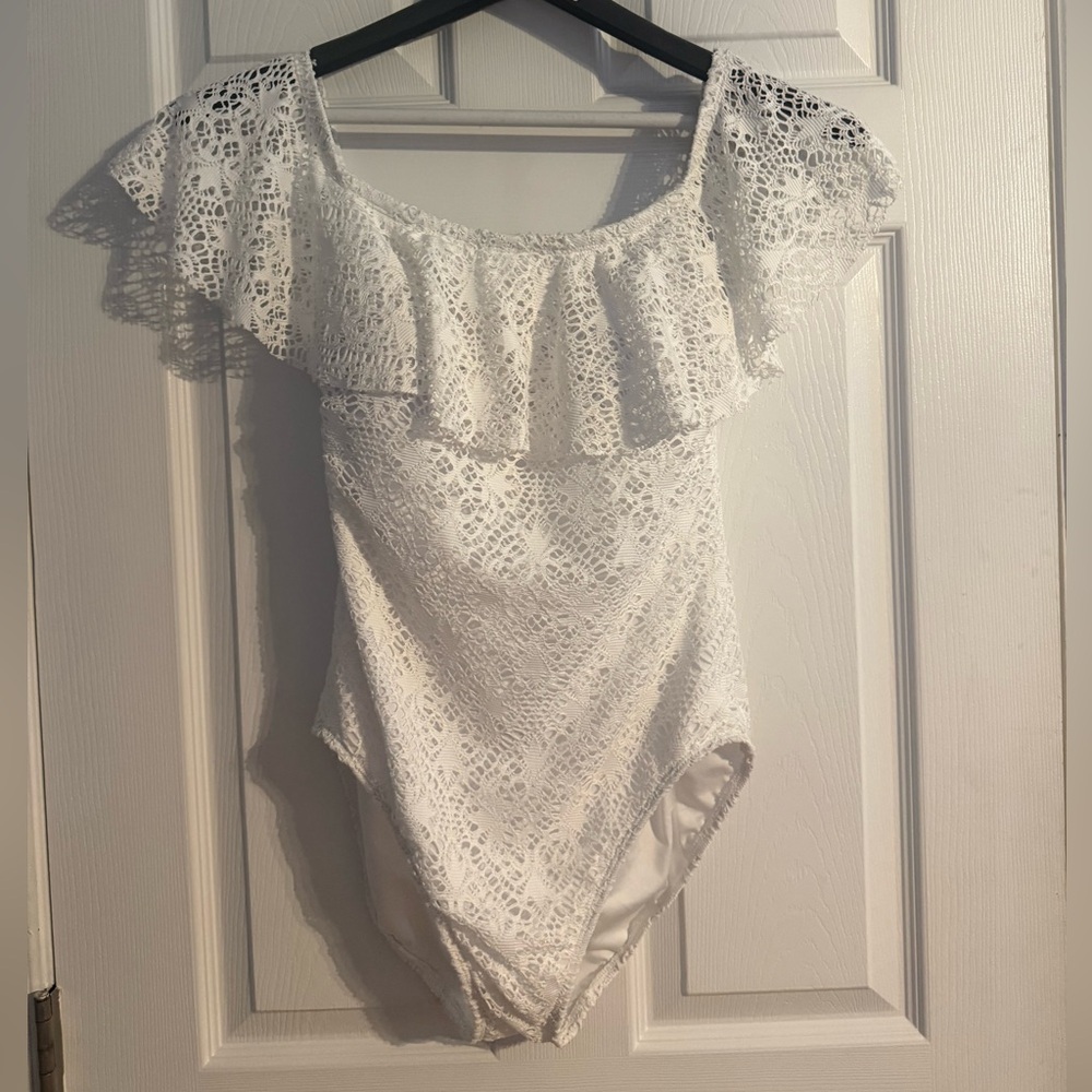 Lauren Ralph Lauren White Lace Off-Shoulder One-Piece Swimsuit | Size 10